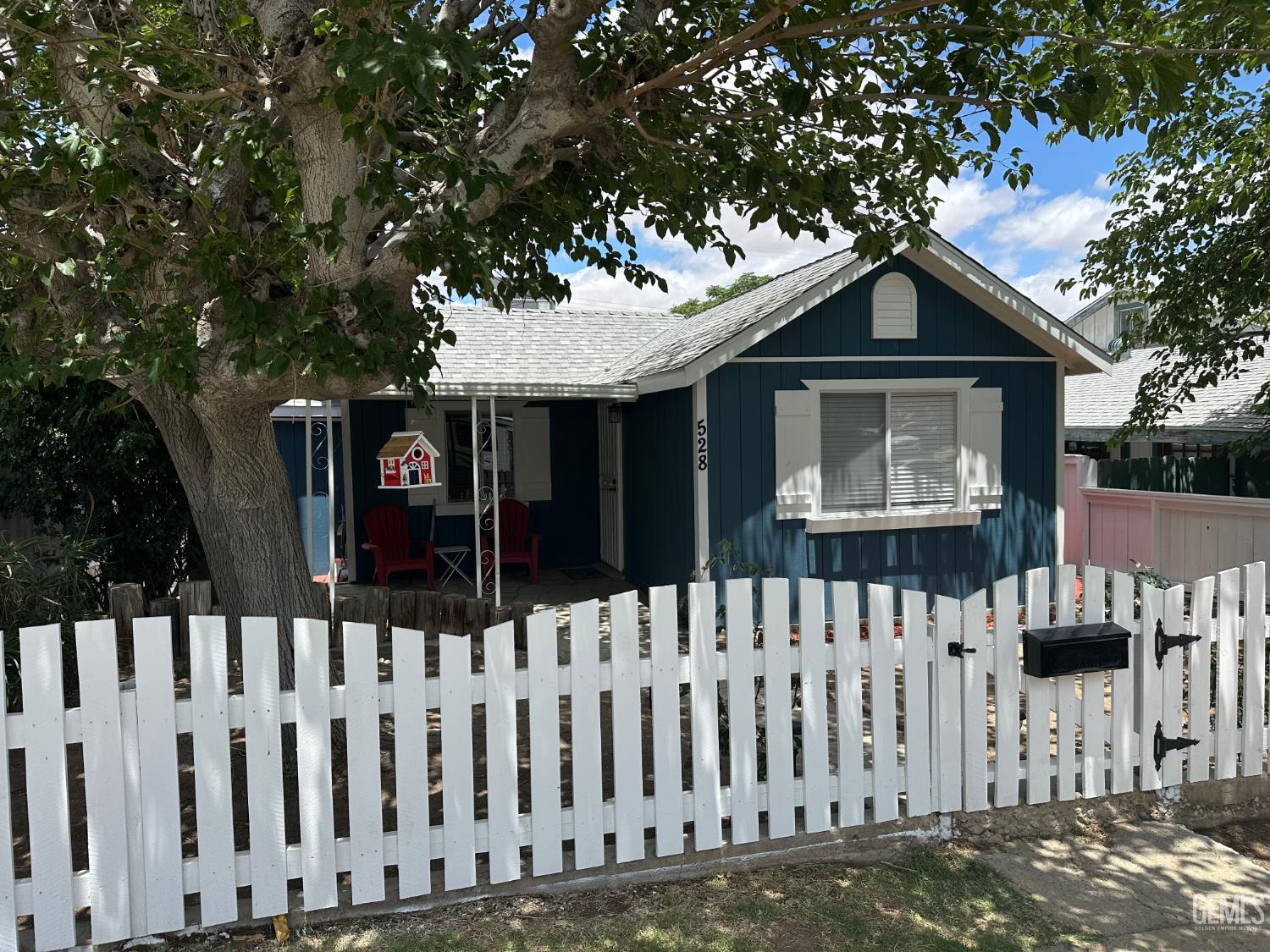 528 E Street