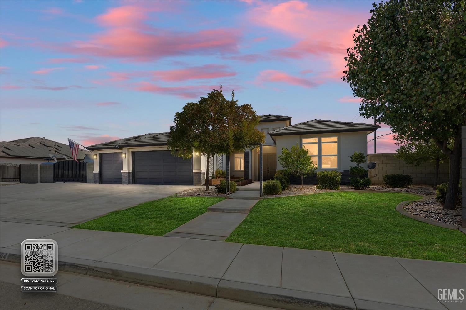 Single Family Residence in Bakersfield