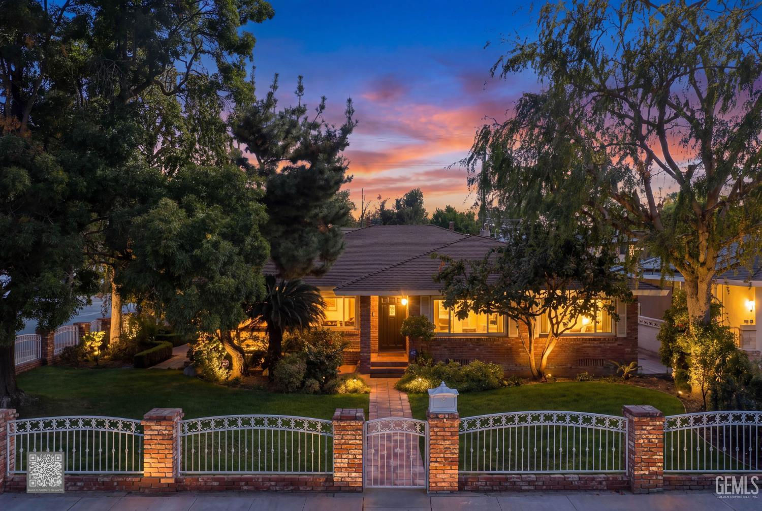 Single Family Residence in Bakersfield