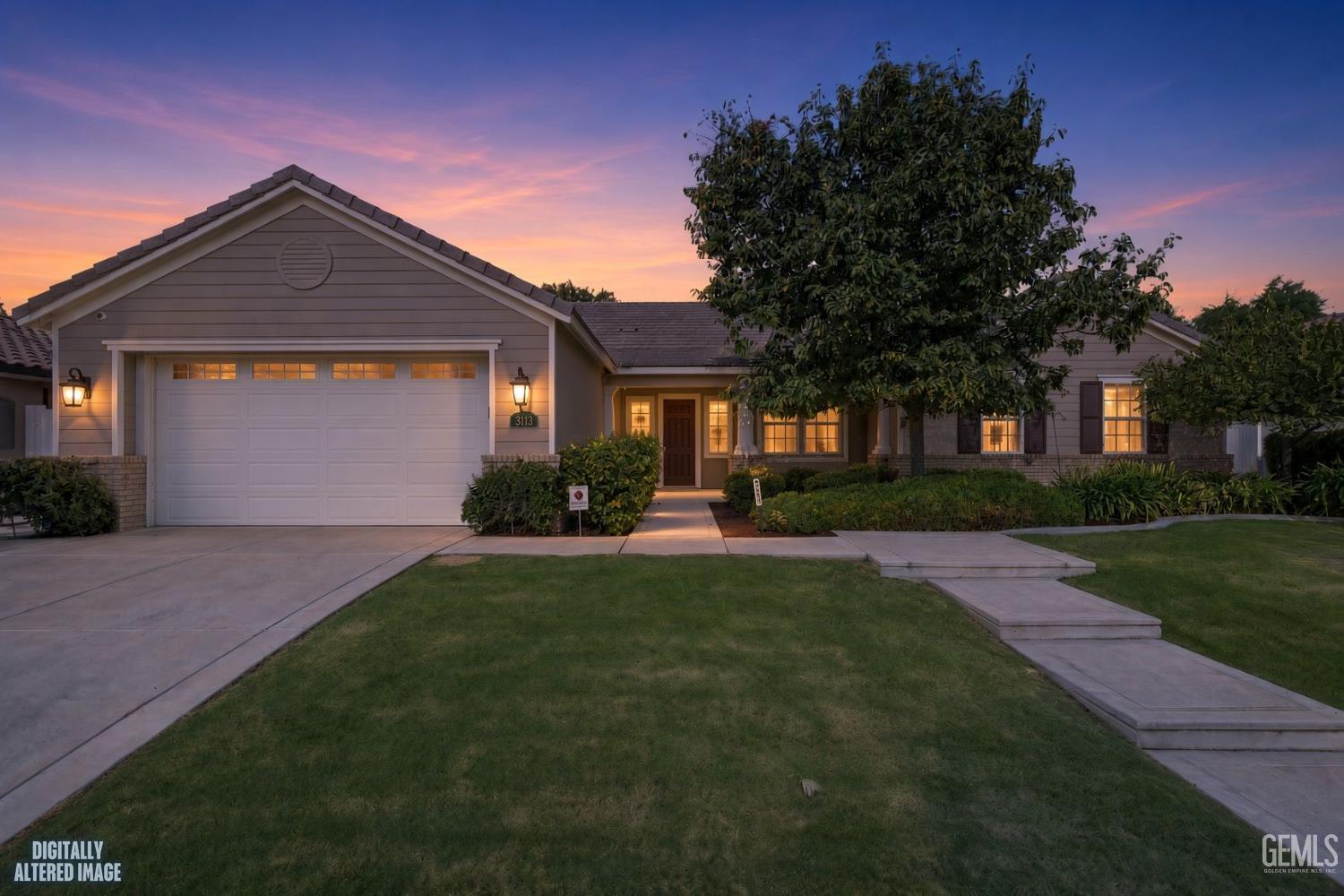 Single Family Residence in Bakersfield