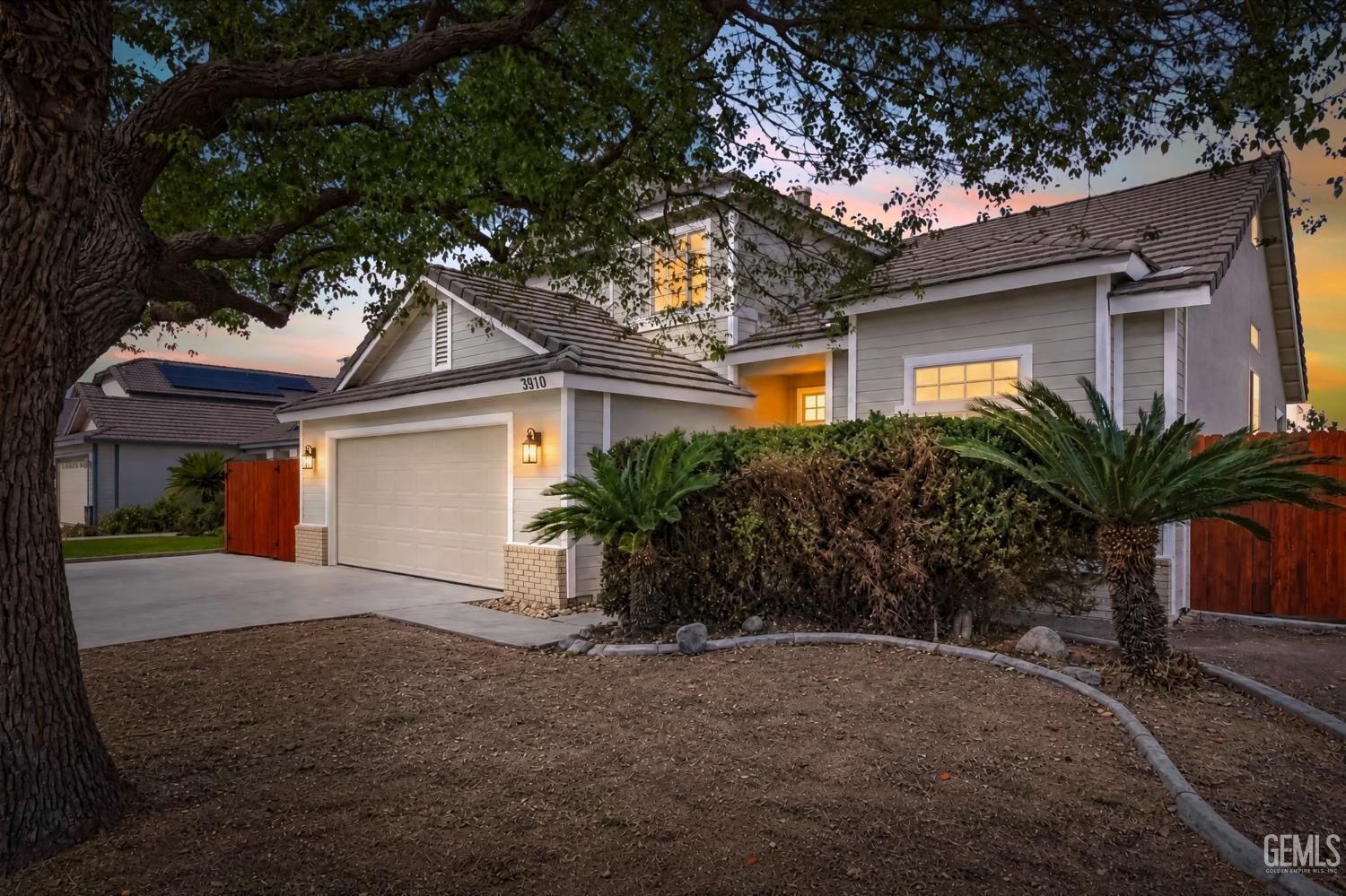 3910 Ocean Breeze Avenue