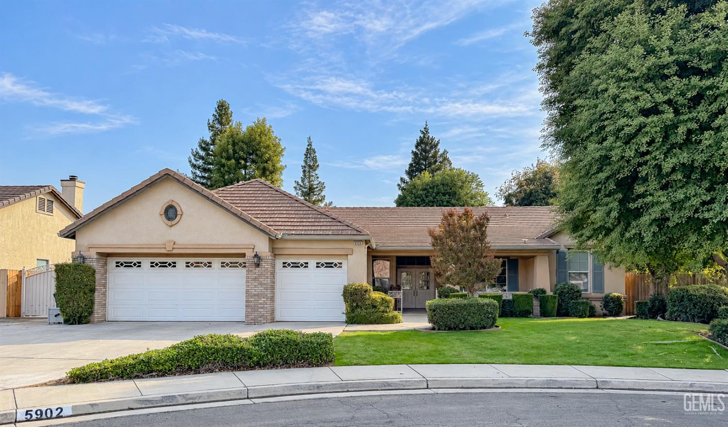 Single Family Residence in Bakersfield