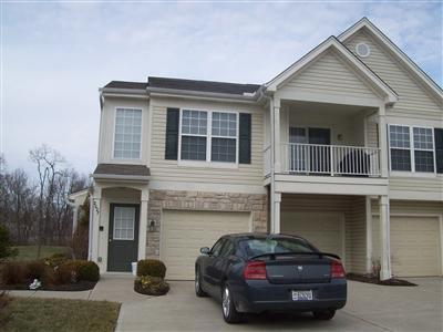 Homes for sale in Batavia, OH | 2031 Commons Circle Dr, Batavia, OH 45103 | MLS# 1165176