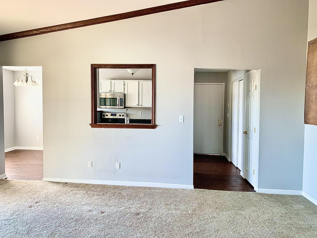Photo 3 of Condominium at 1570 Gelhot Dr #116, Fairfield, OH 45014 | MLS# 1692077 | | Sold on 2021-04-22