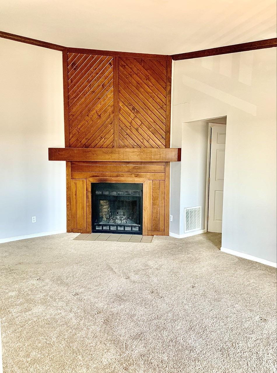 Photo 4 of Condominium at 1570 Gelhot Dr #116, Fairfield, OH 45014 | MLS# 1692077 | | Sold on 2021-04-22