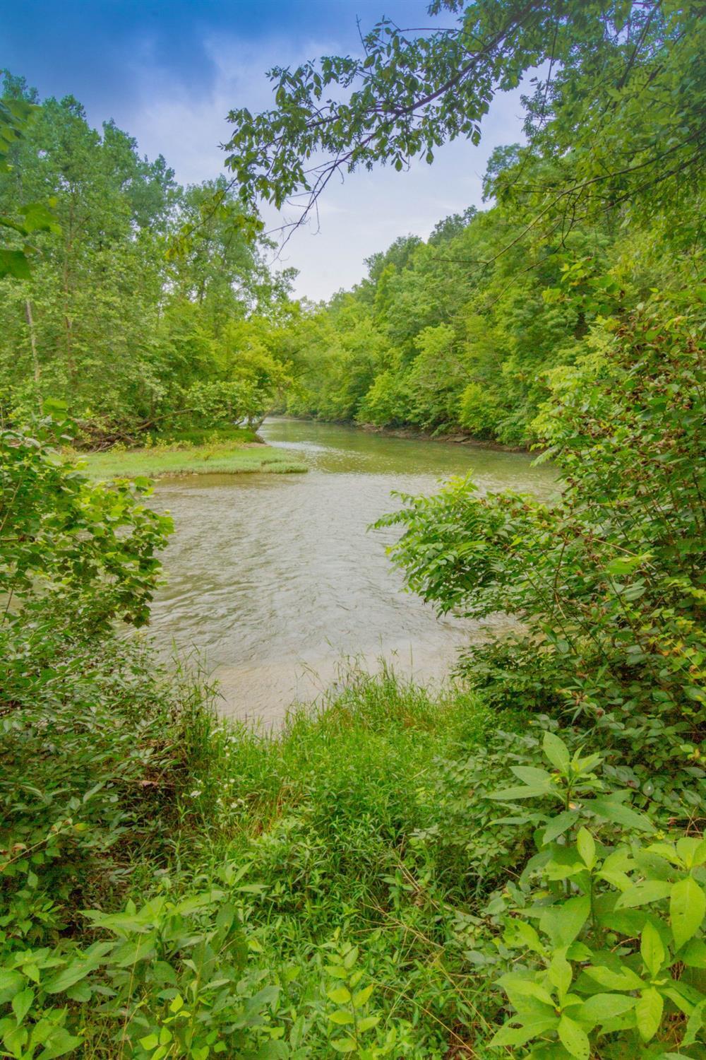 2247 Moore Saur Road