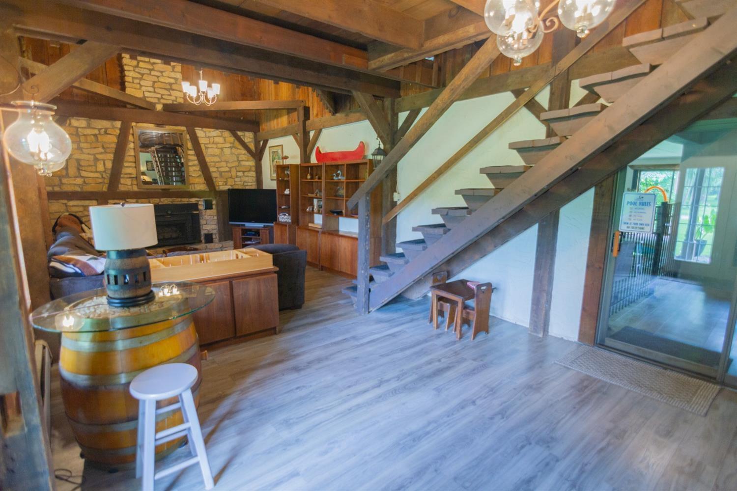 2247 Moore Saur Road