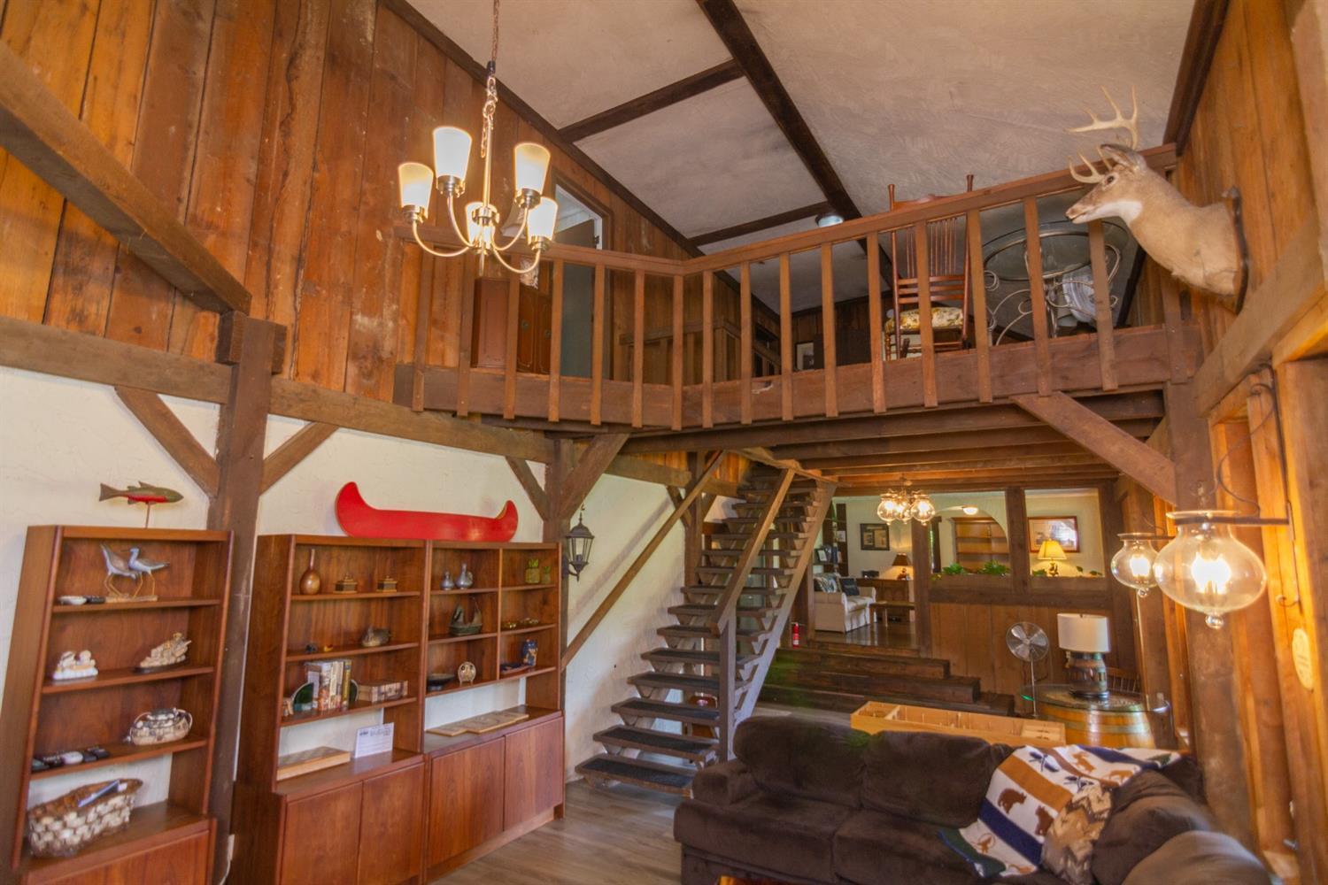 2247 Moore Saur Road