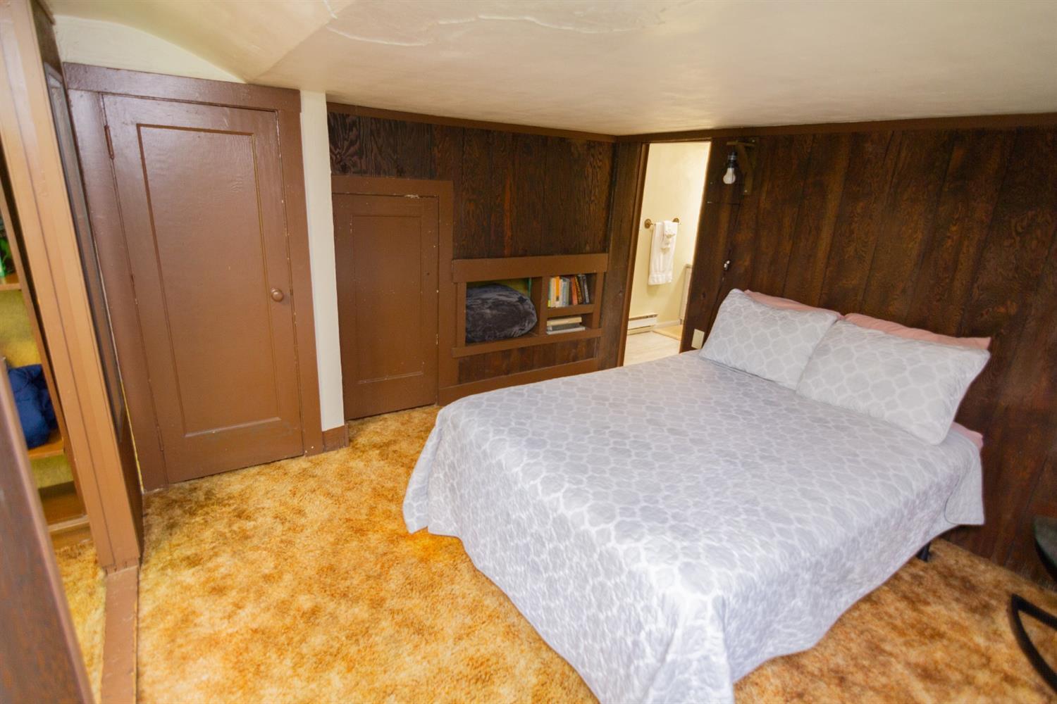 2247 Moore Saur Road