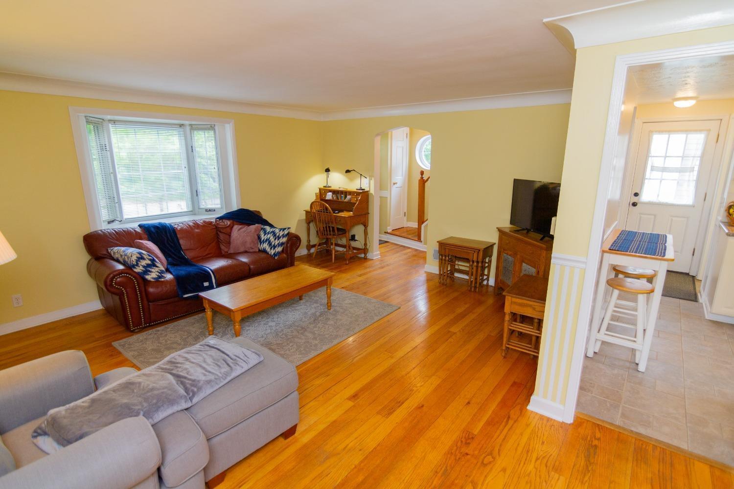 18 Euclid Avenue