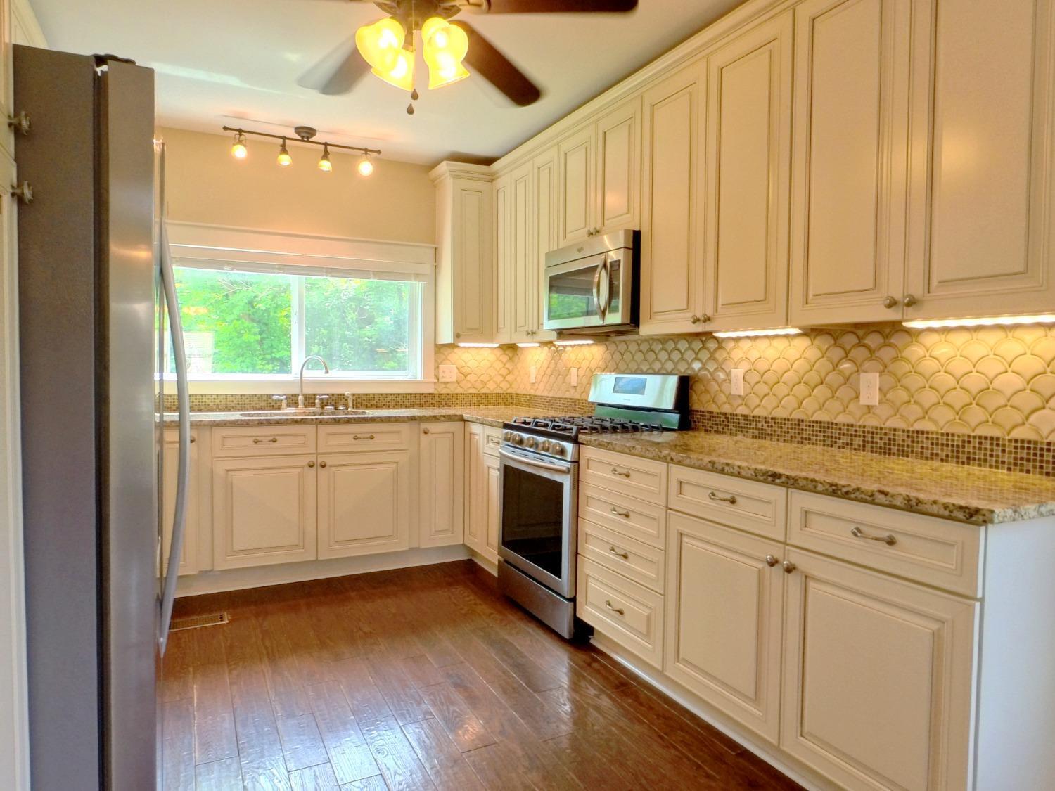 1323 Old St Rt 74