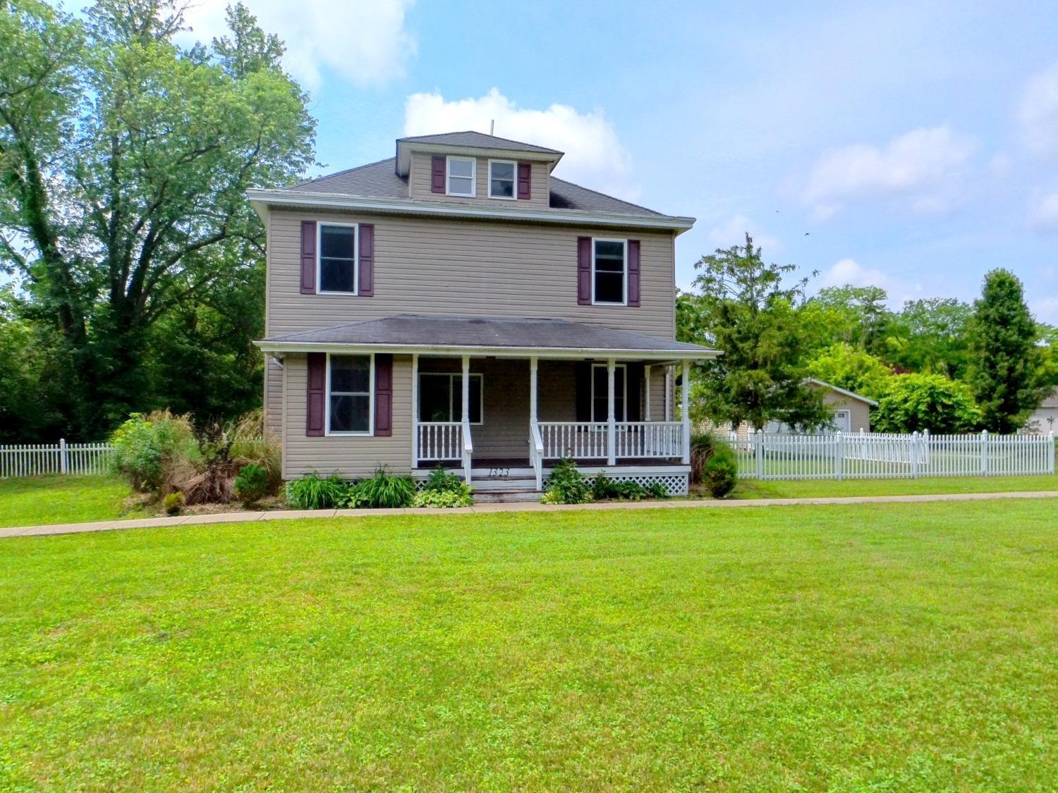 1323 Old St Rt 74