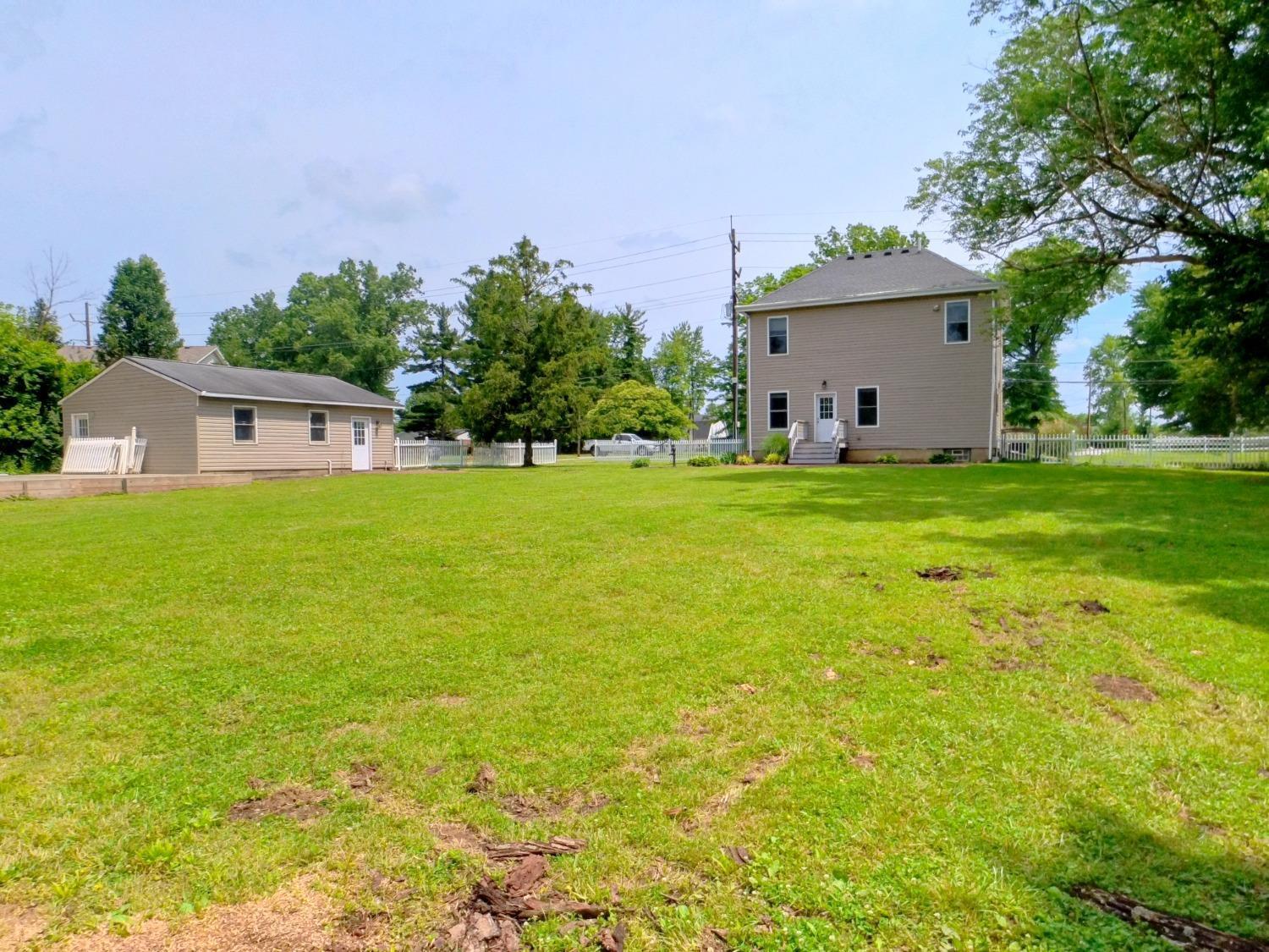 1323 Old St Rt 74