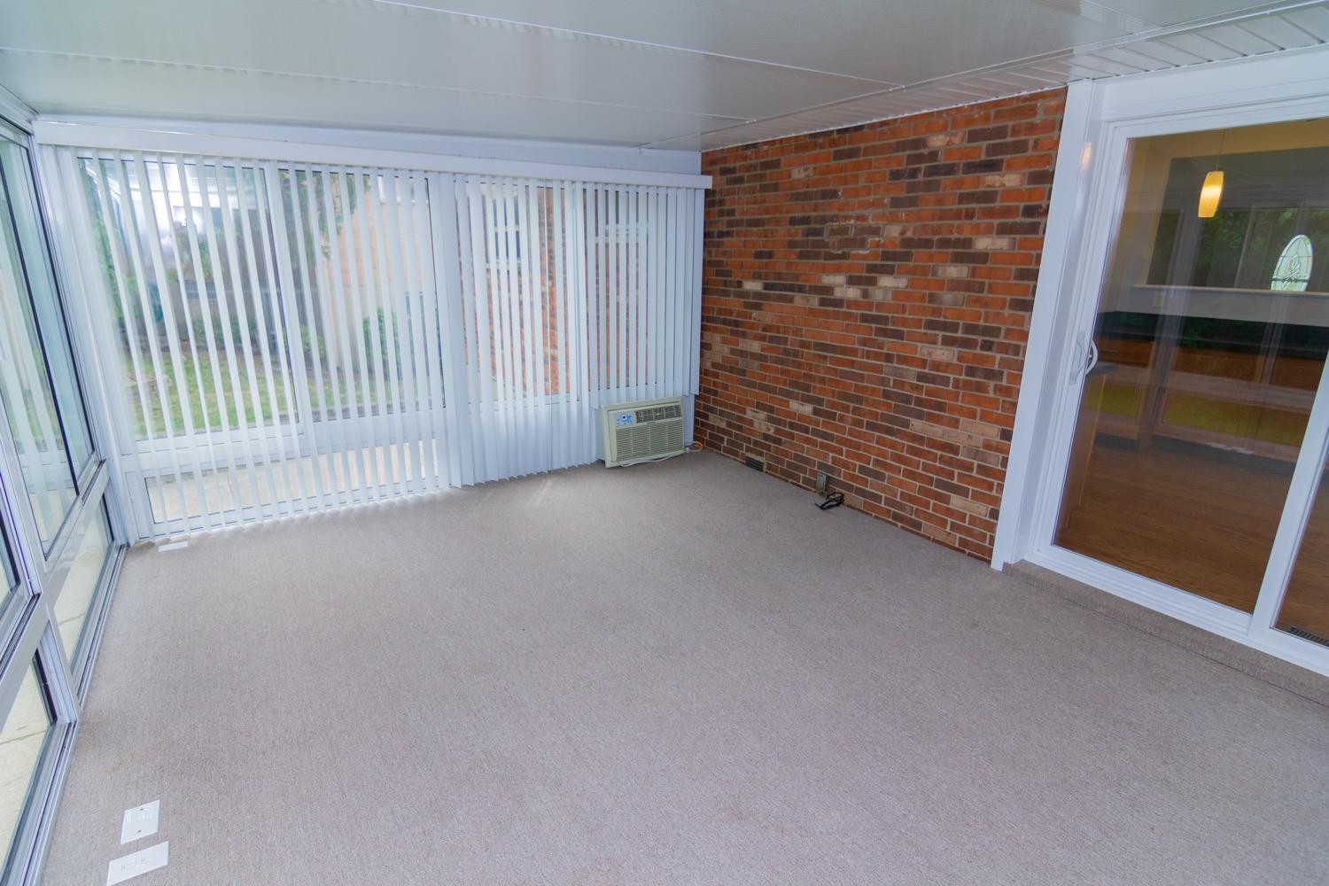 4402 Pinecroft Drive