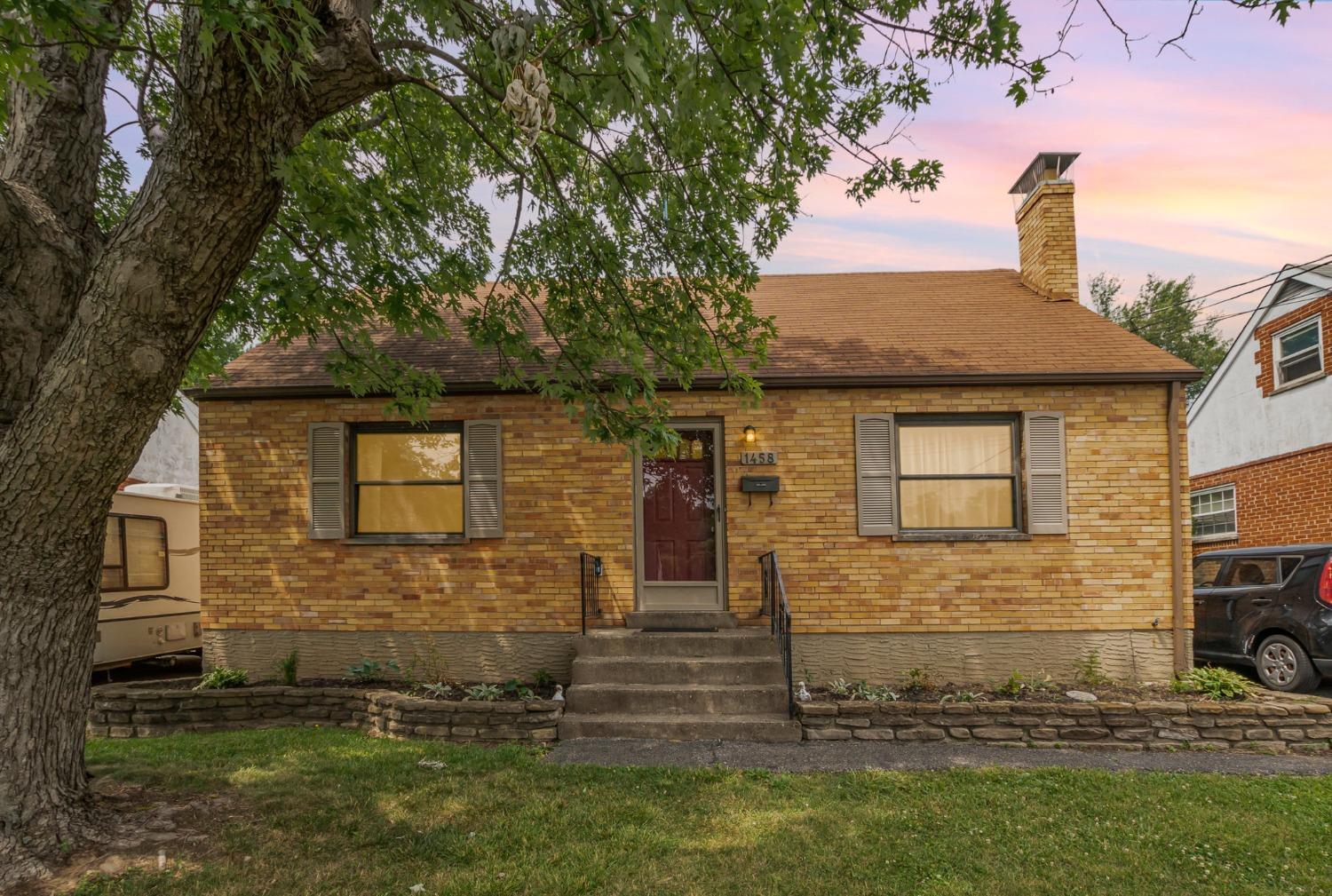 1458 Van Fleet Avenue
