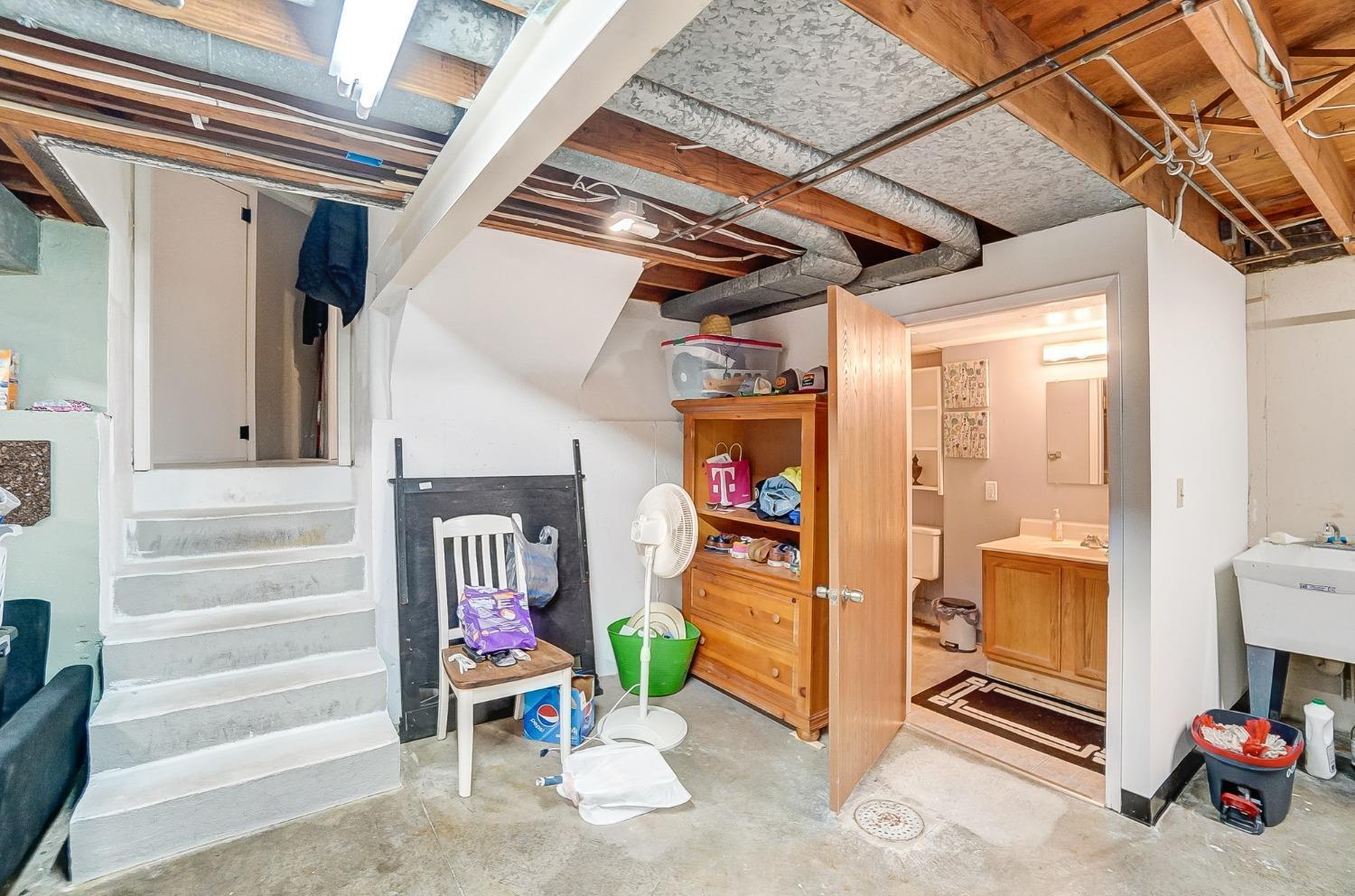 5687 Woodhaven Drive