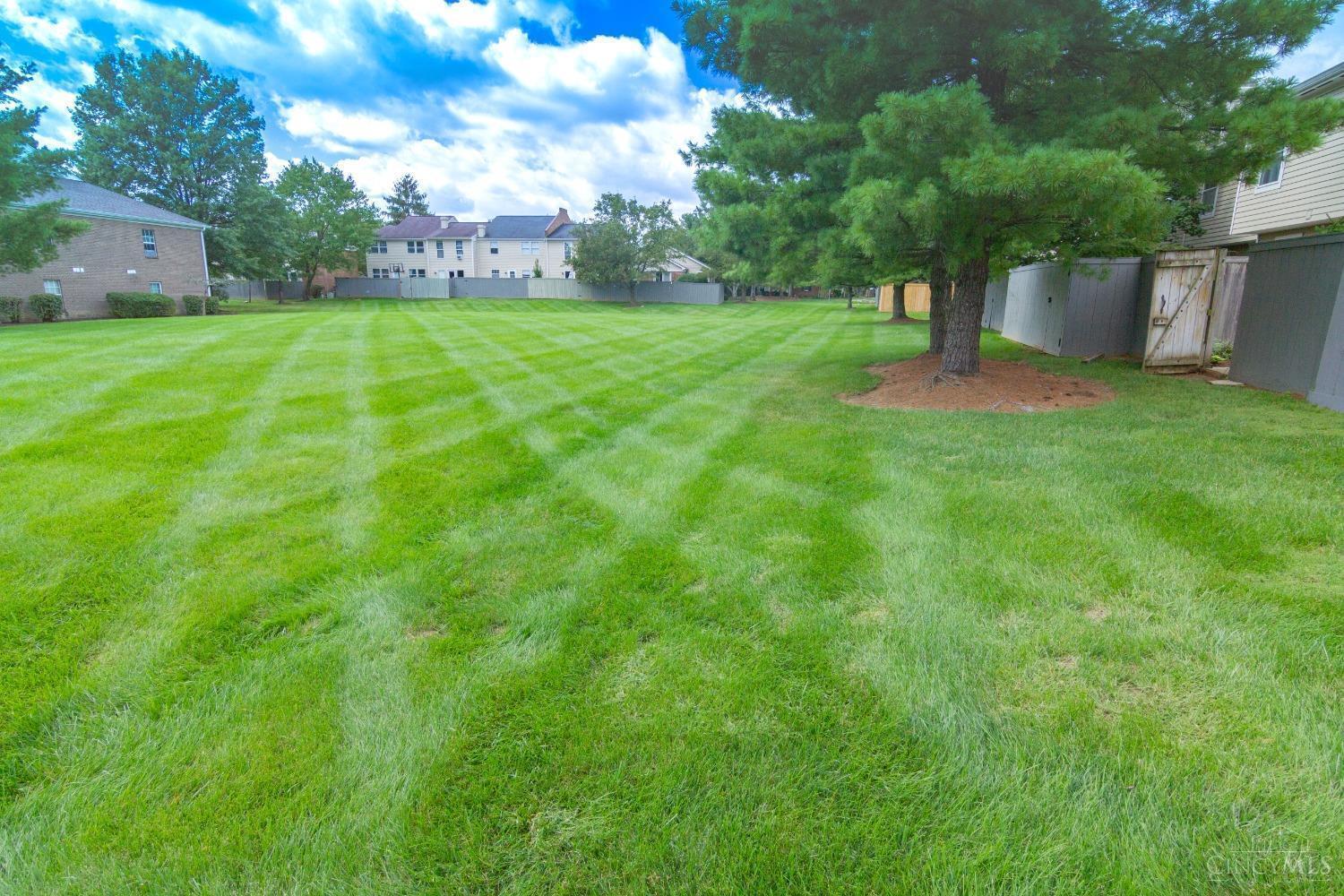 2085 Stratford Court