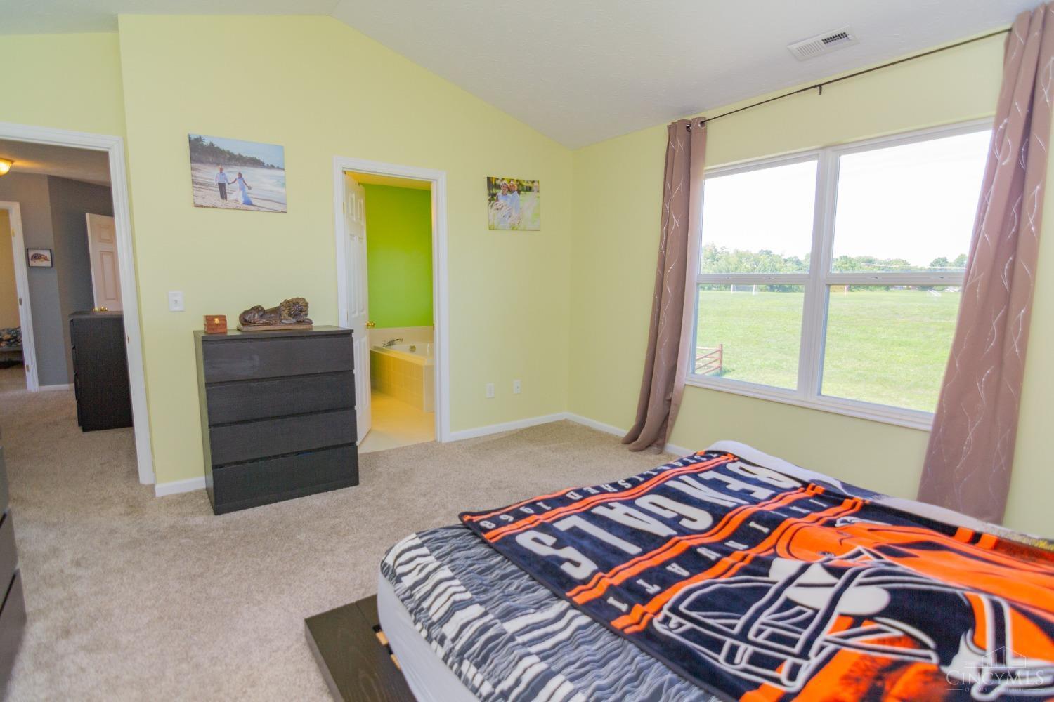 5263 Sunrise View Circle