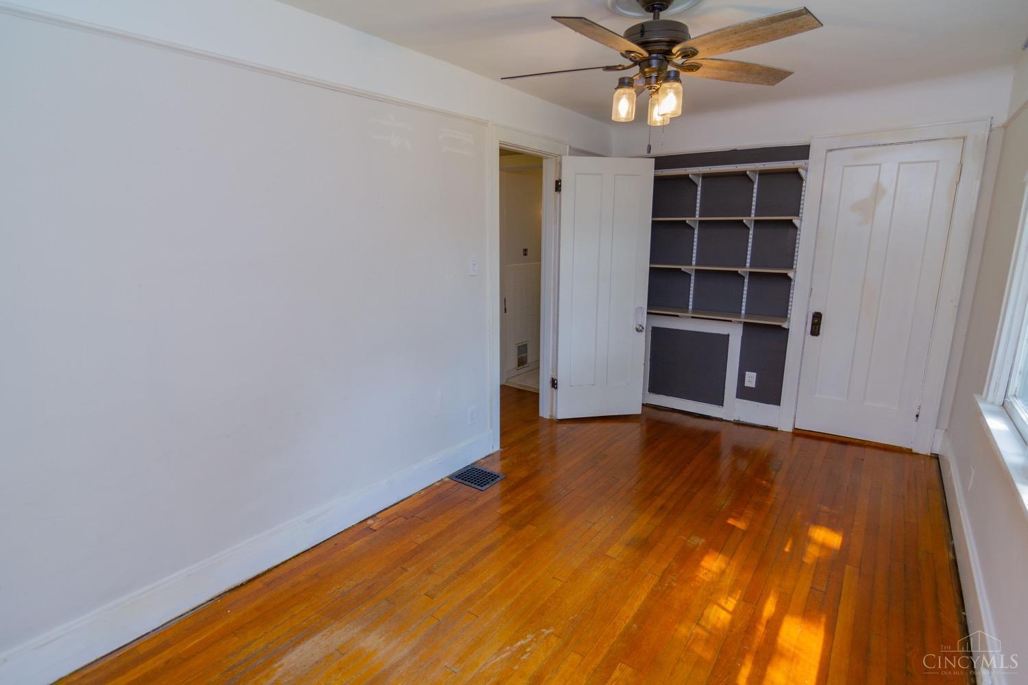 2851 Mckinley Avenue