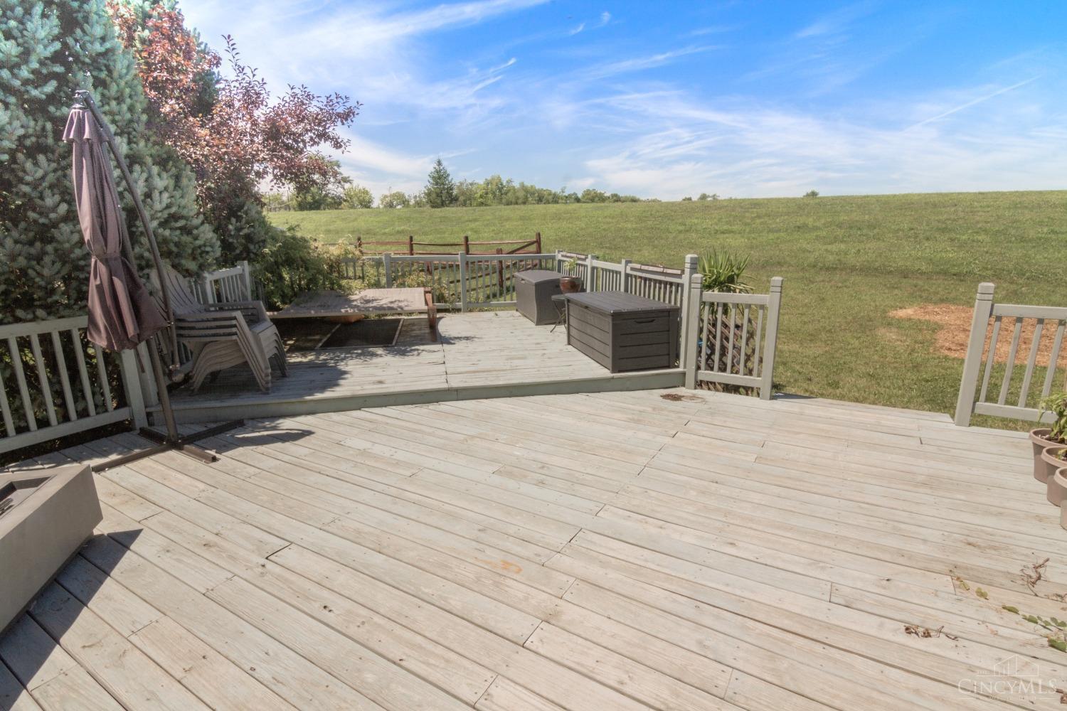 5263 Sunrise View Circle