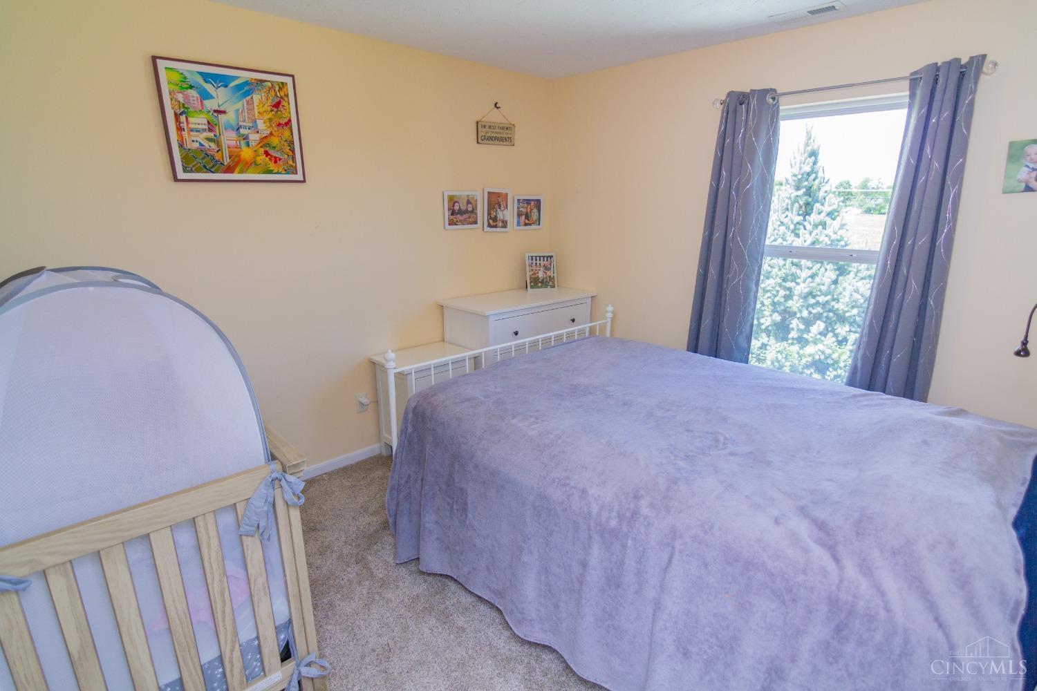 5263 Sunrise View Circle