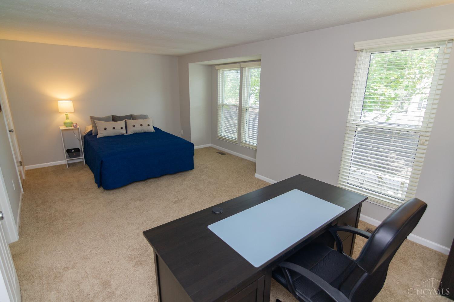 2085 Stratford Court