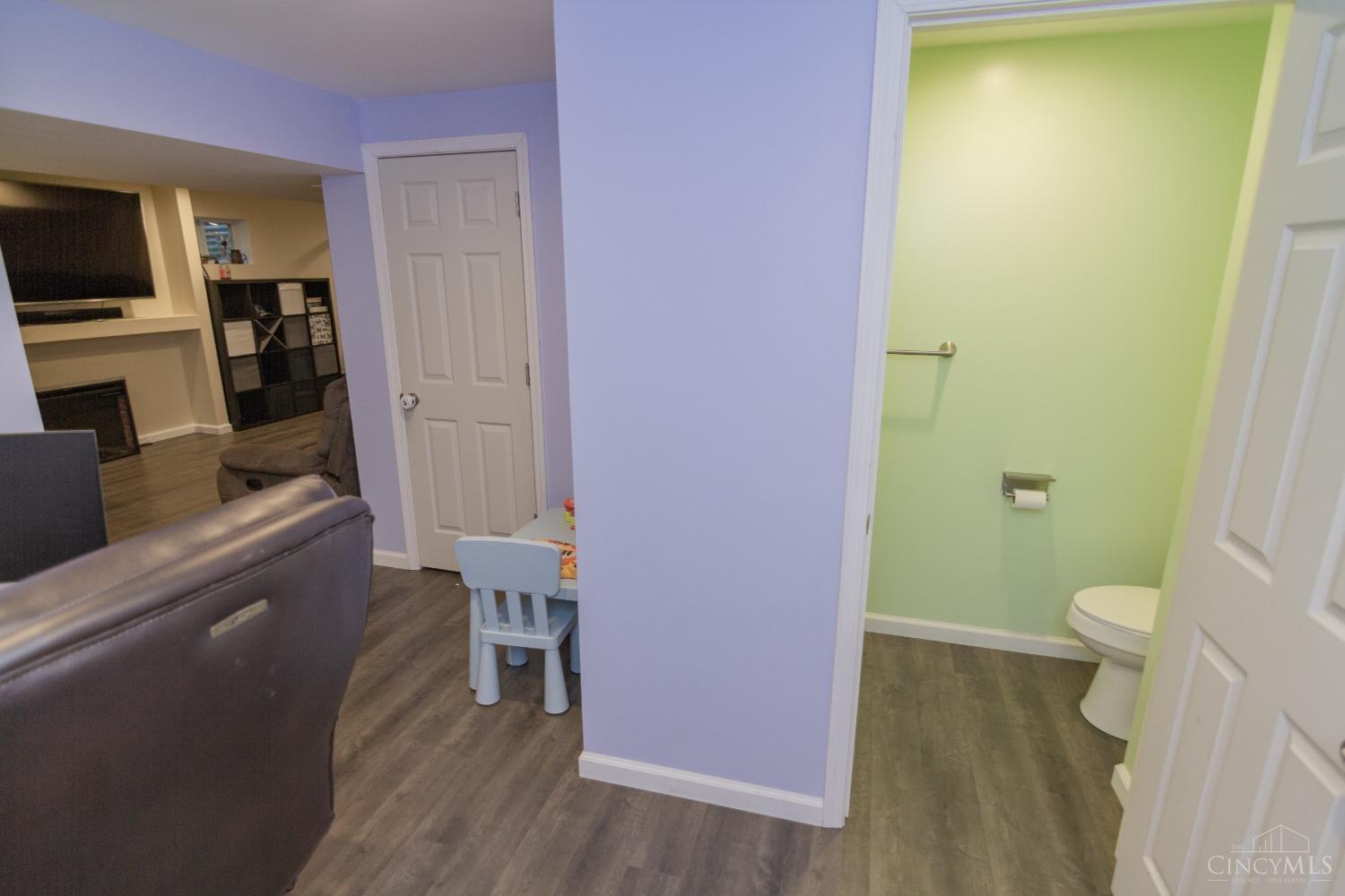 5263 Sunrise View Circle