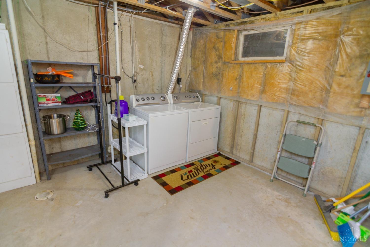 2085 Stratford Court