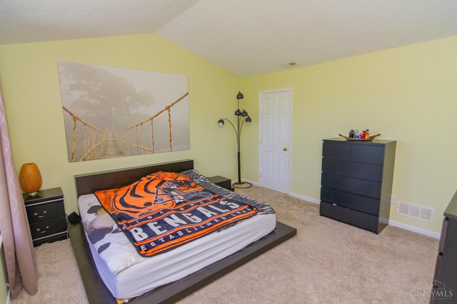 5263 Sunrise View Circle