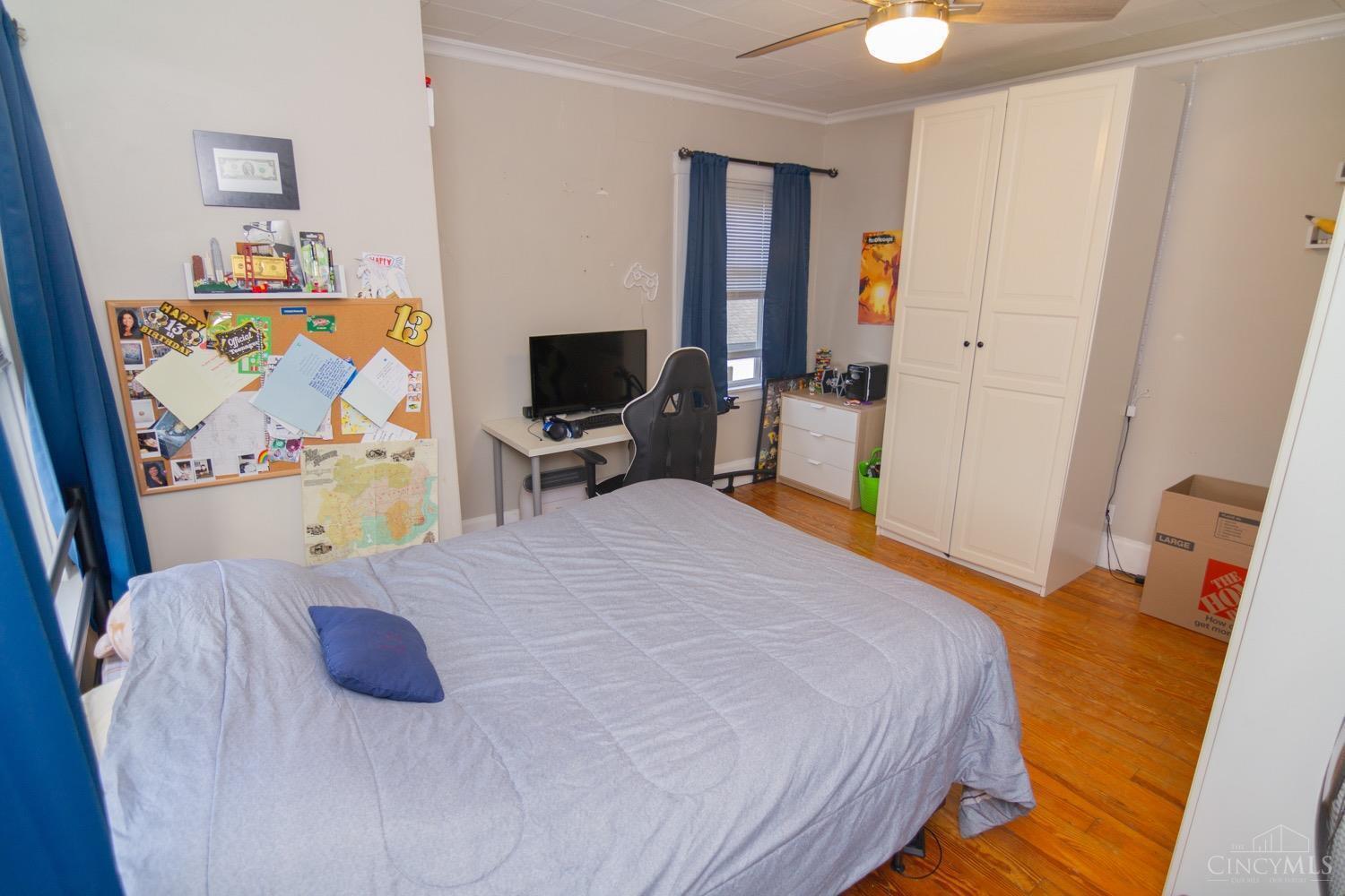 4128 St Martins Place