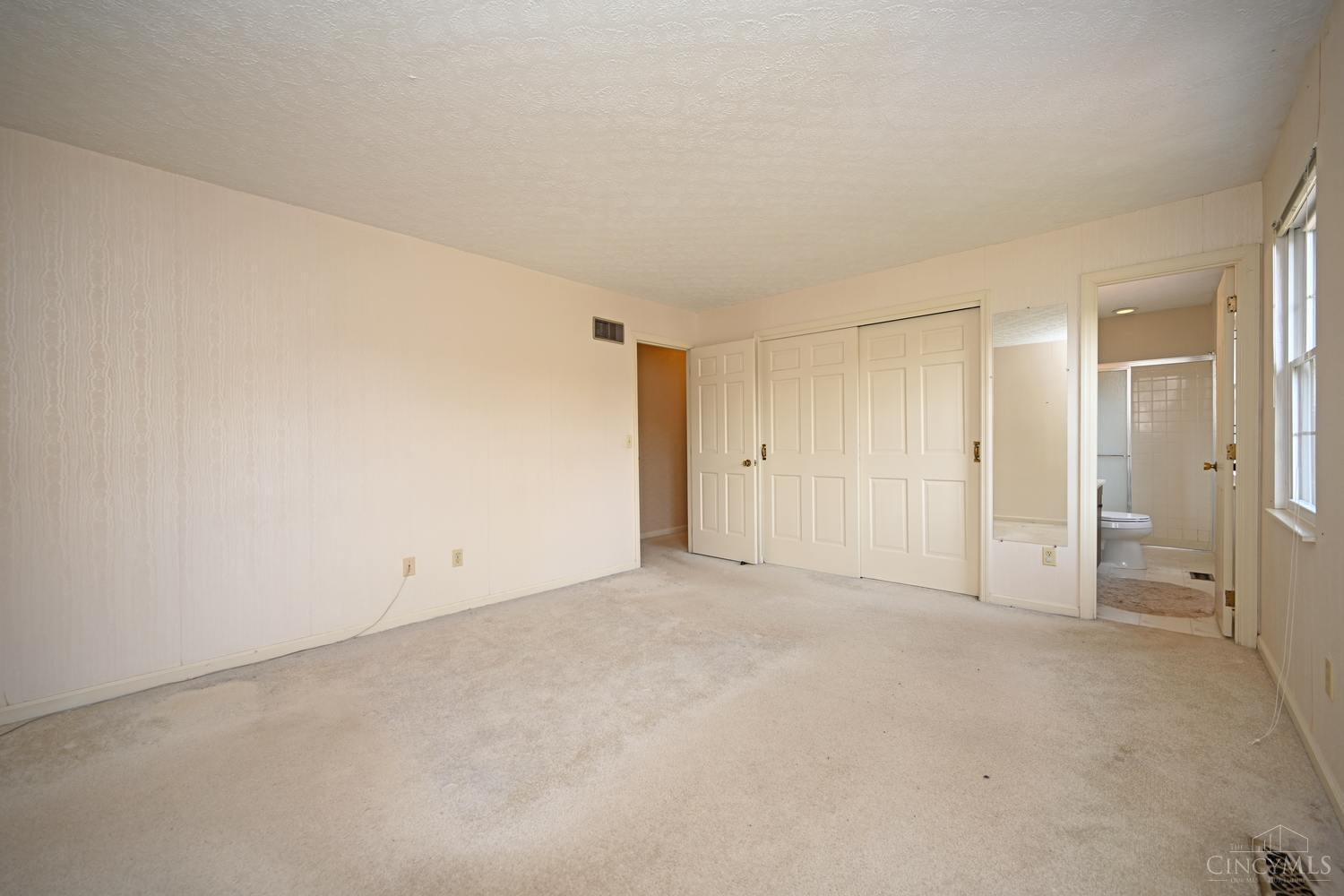10681 Creeknoll Court