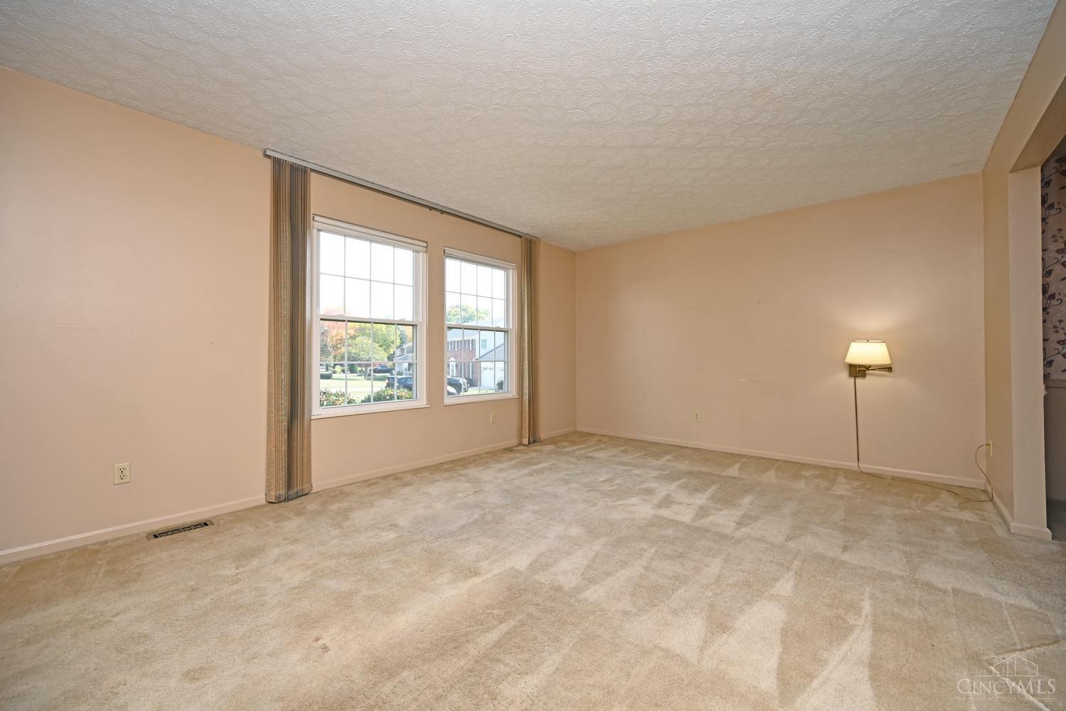 10681 Creeknoll Court