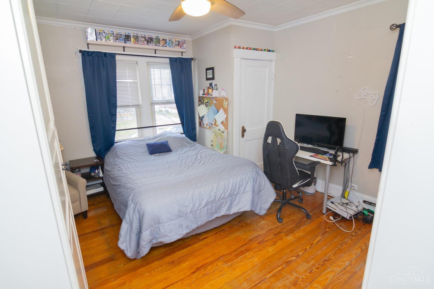 4128 St Martins Place