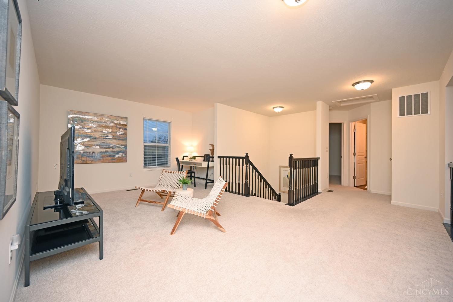 1321 Autumnview Drive