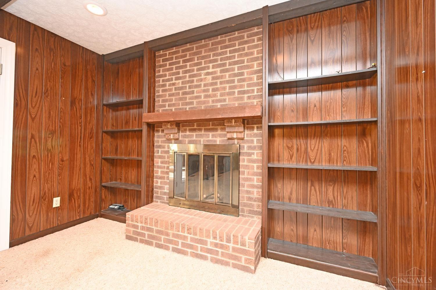 10681 Creeknoll Court