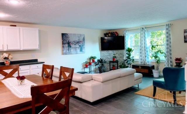 5060 Clarevalley Drive