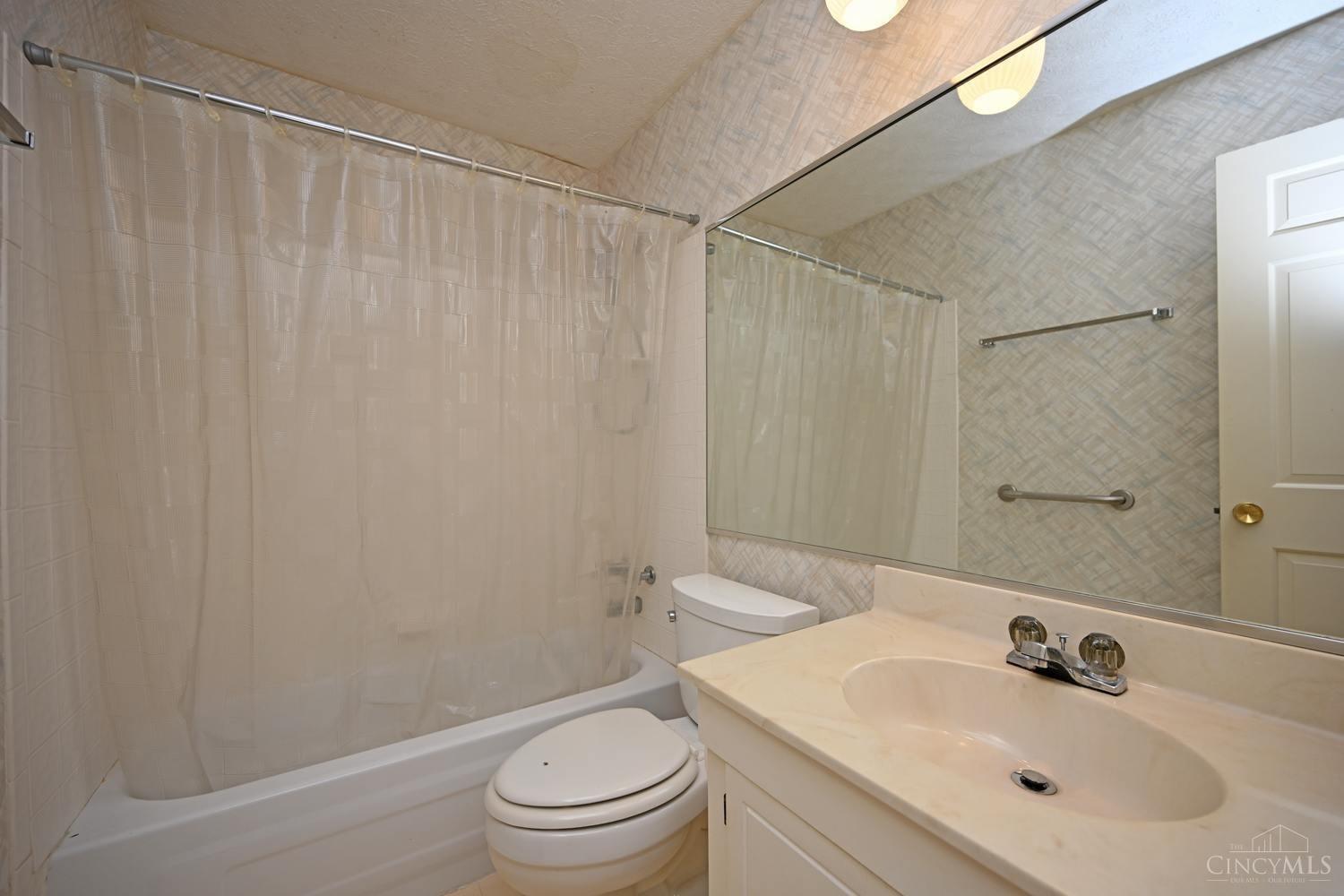 10681 Creeknoll Court