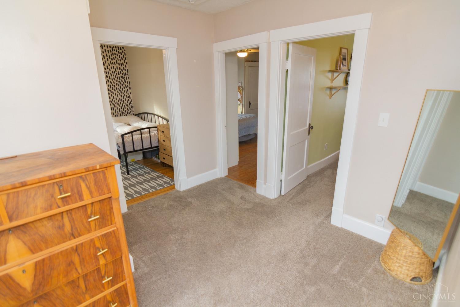 4128 St Martins Place