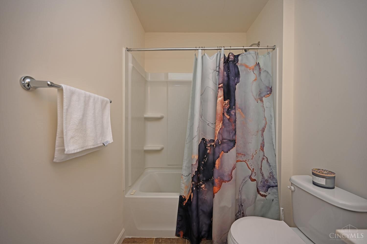 1321 Autumnview Drive