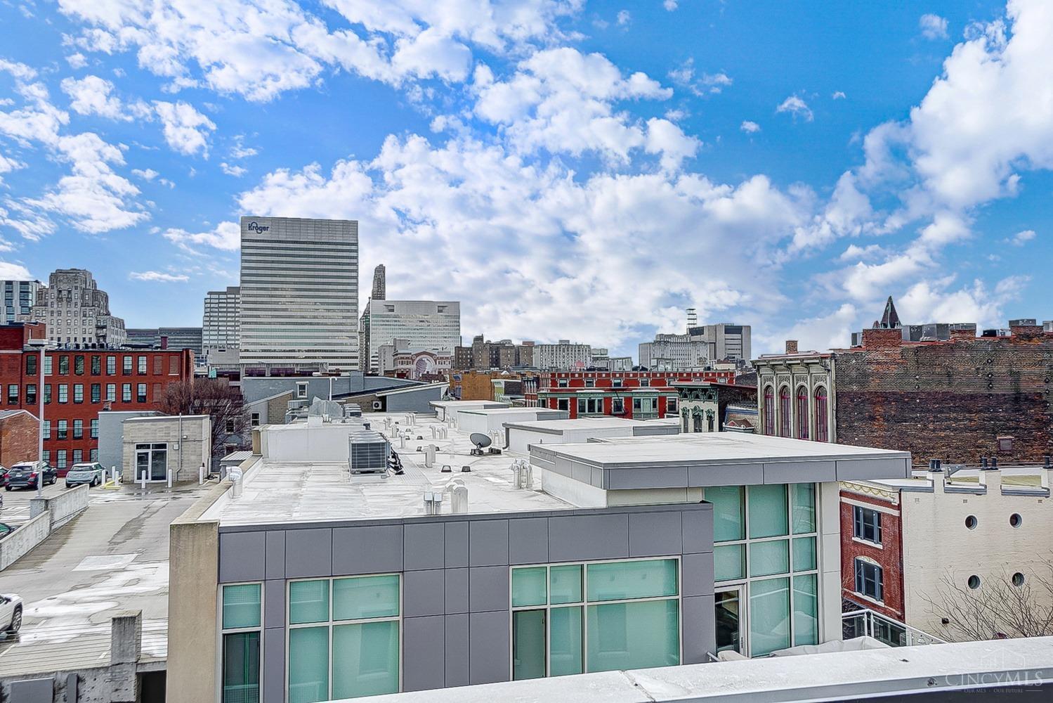1326 Vine Street