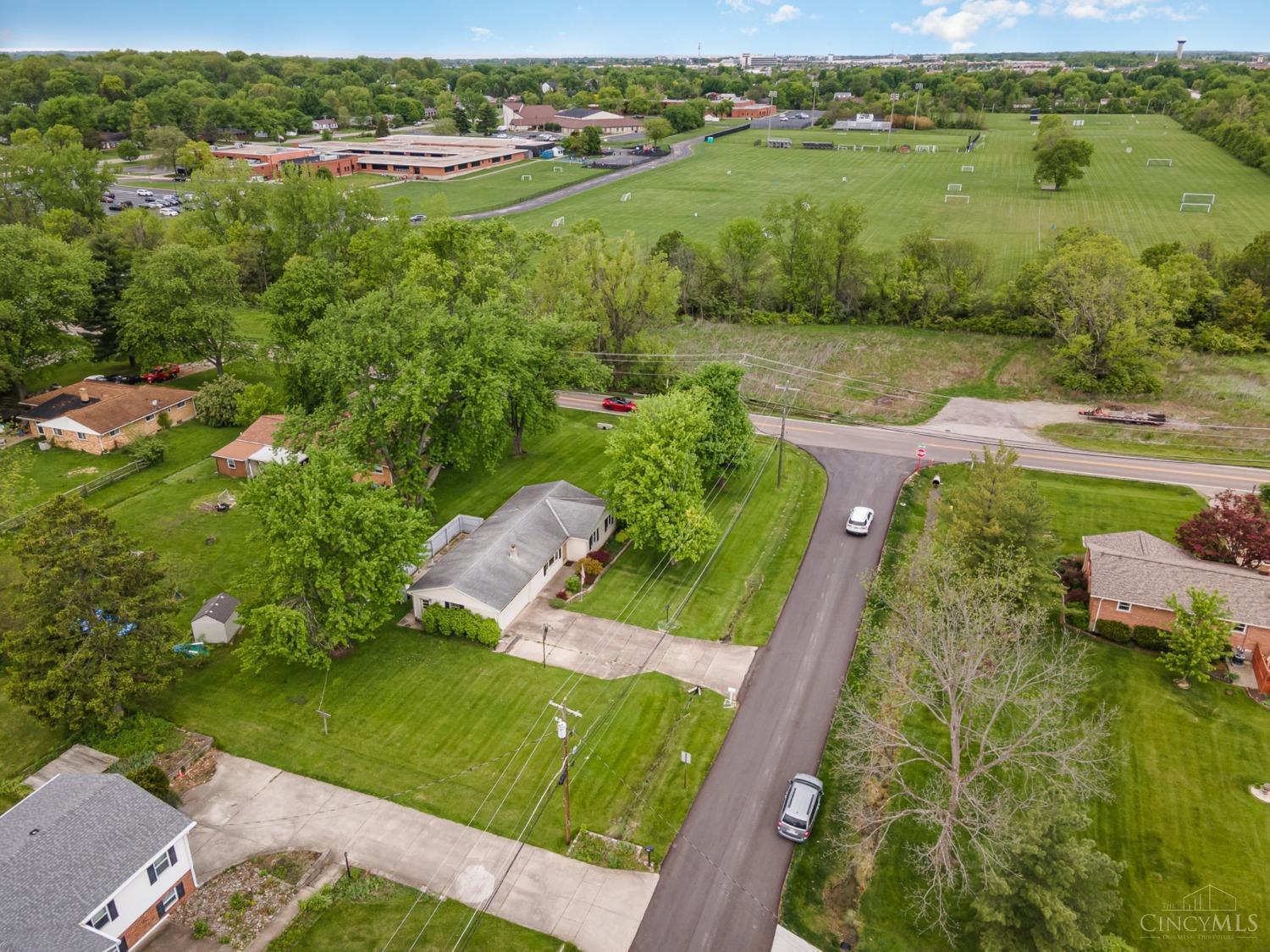 8421 Bluebird Drive