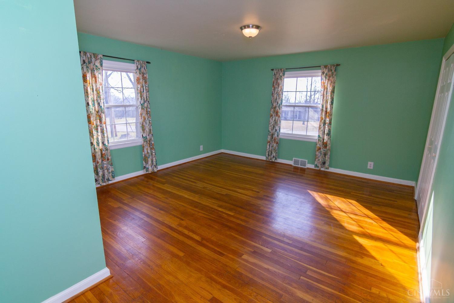 270 S Washington Boulevard