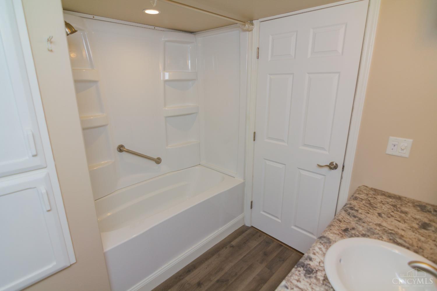 270 S Washington Boulevard