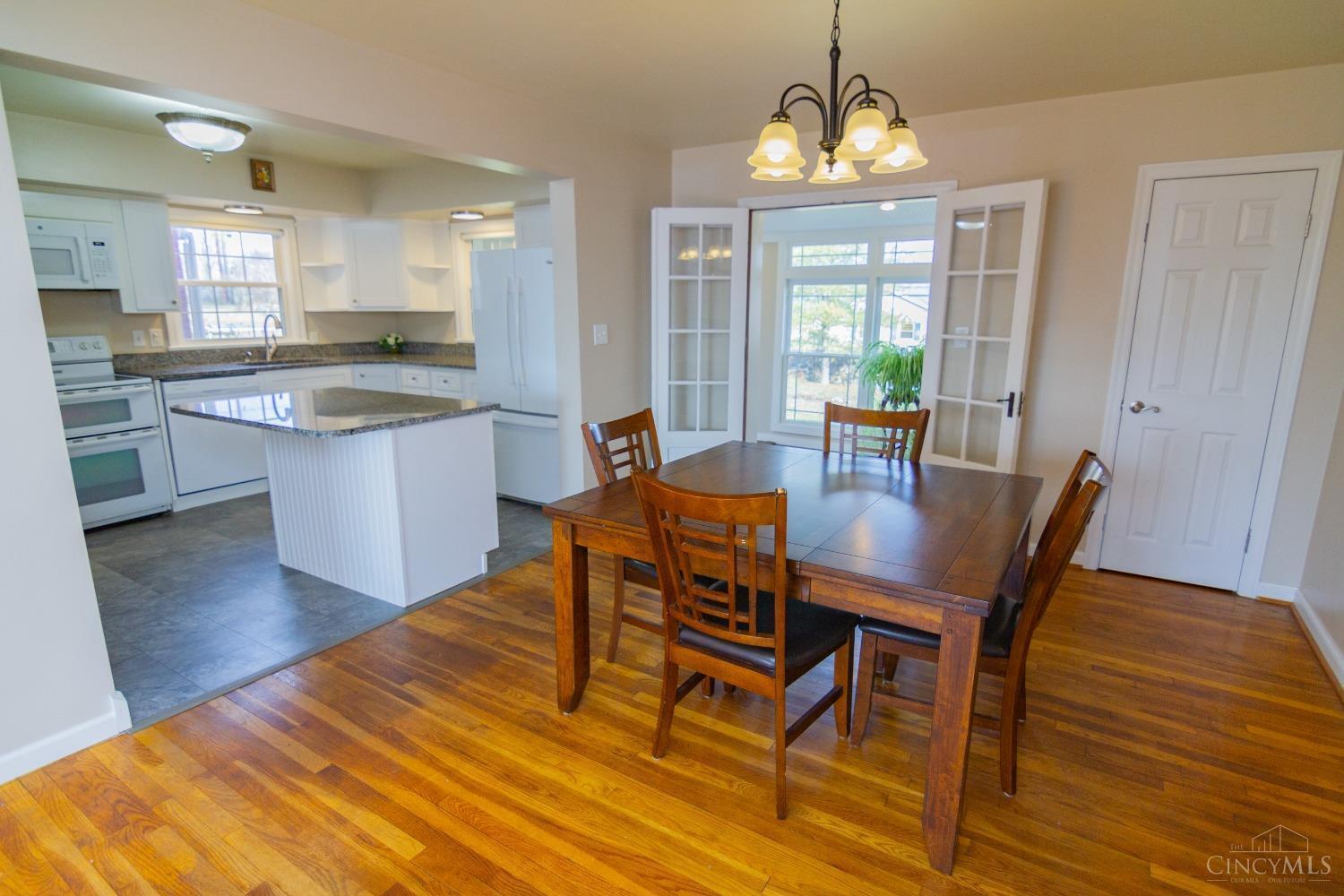 270 S Washington Boulevard