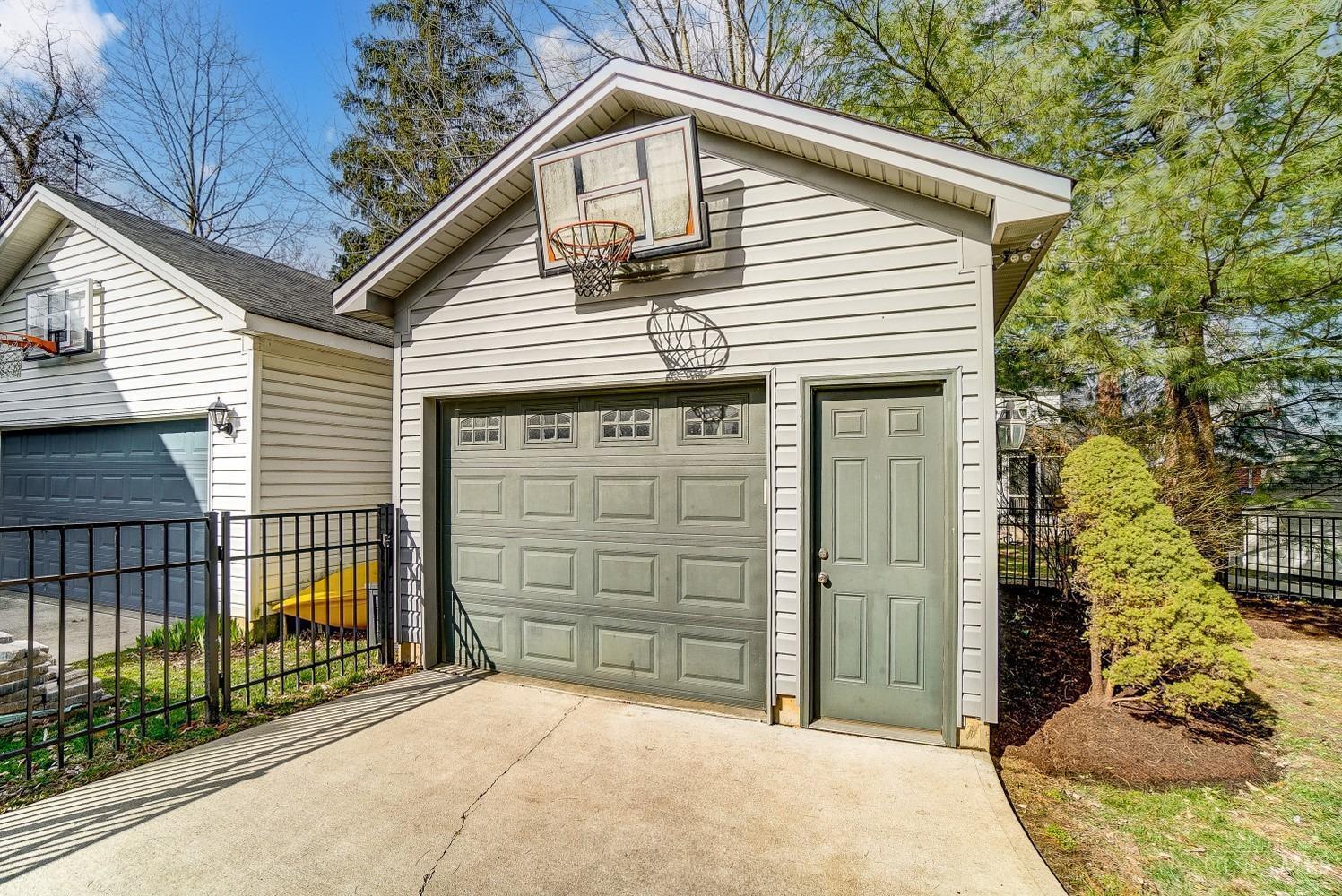 3855 Homewood Road