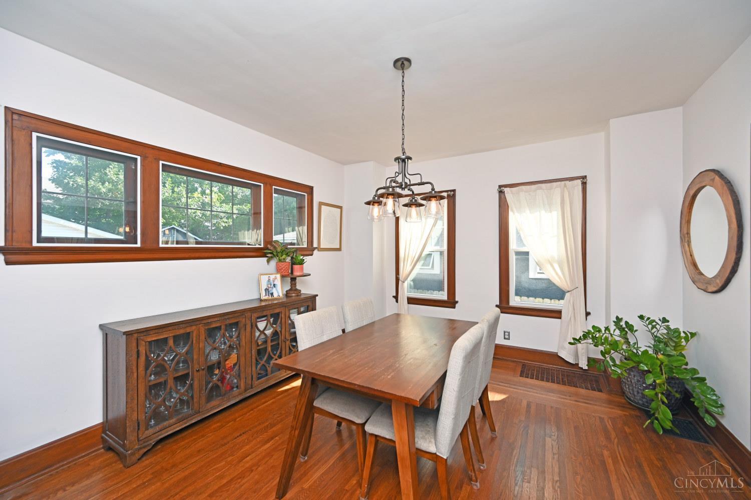 3334 Lookout Drive