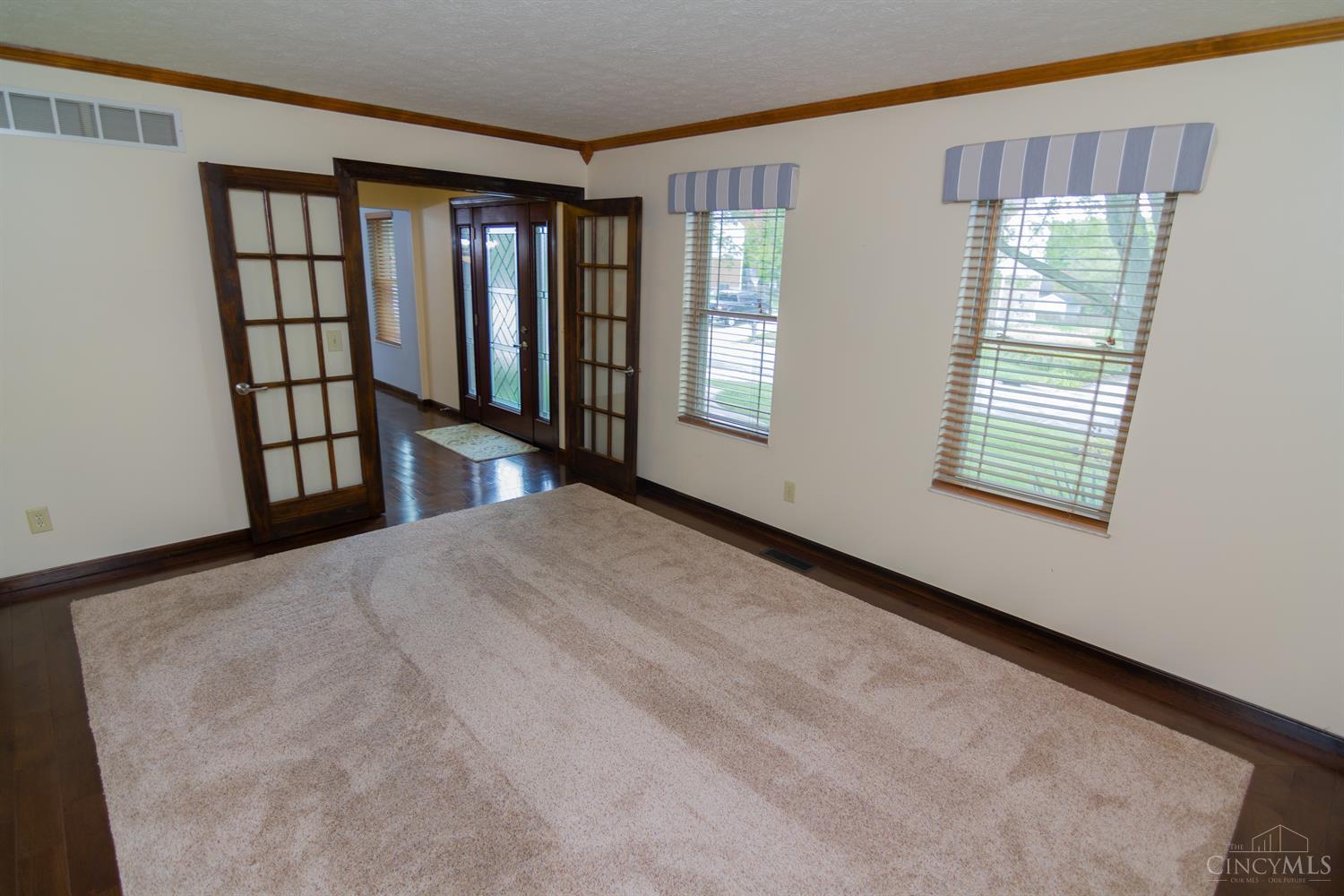 6101 Blueberry Drive