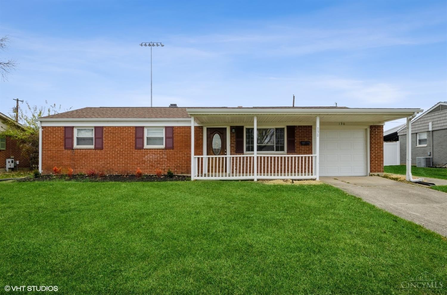 130 Bayview Ave, Brookville, OH 45309