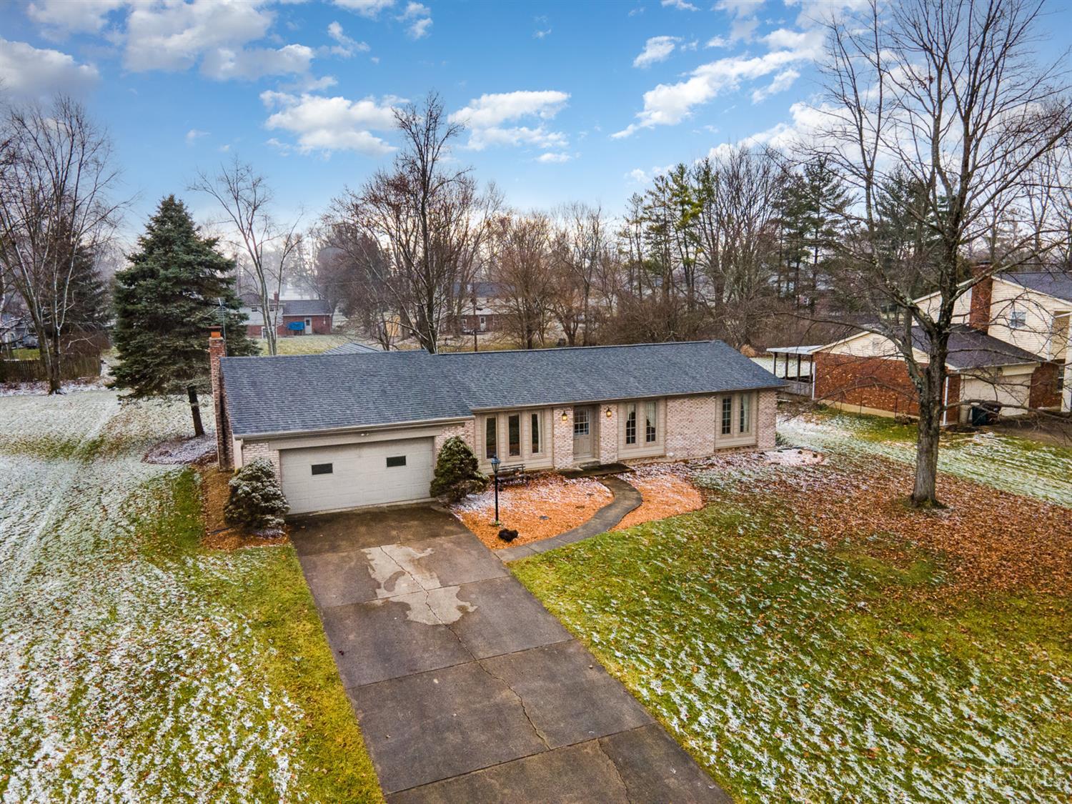 7421 Lake Park Dr