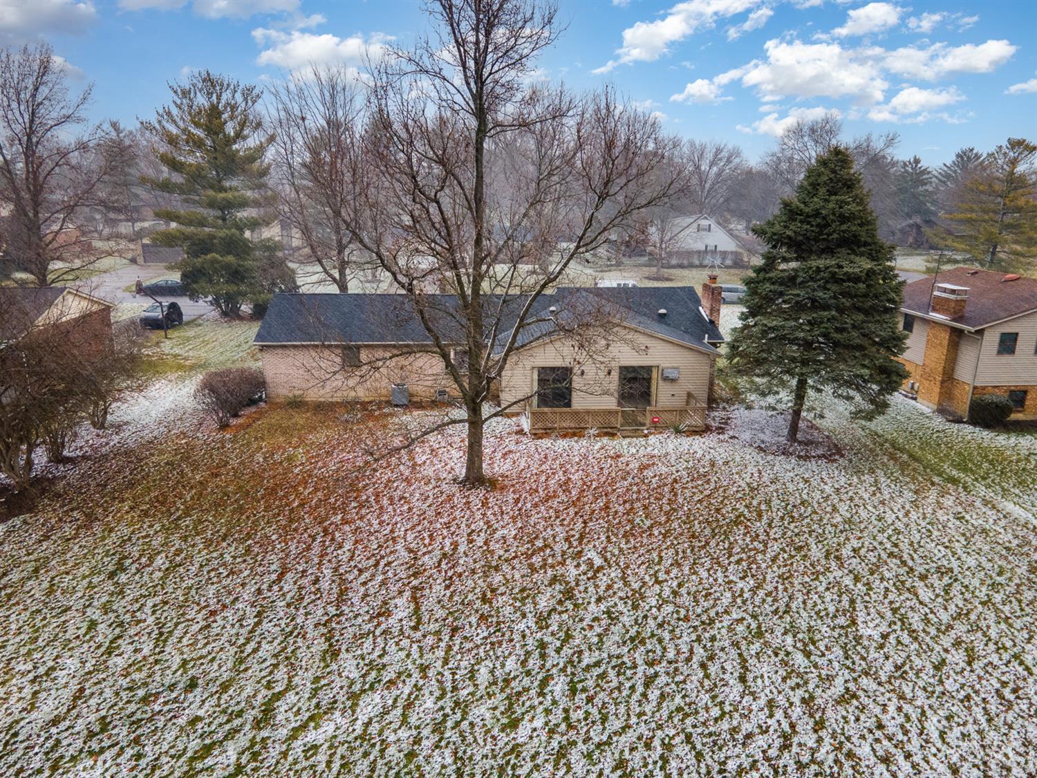 7421 Lake Park Dr